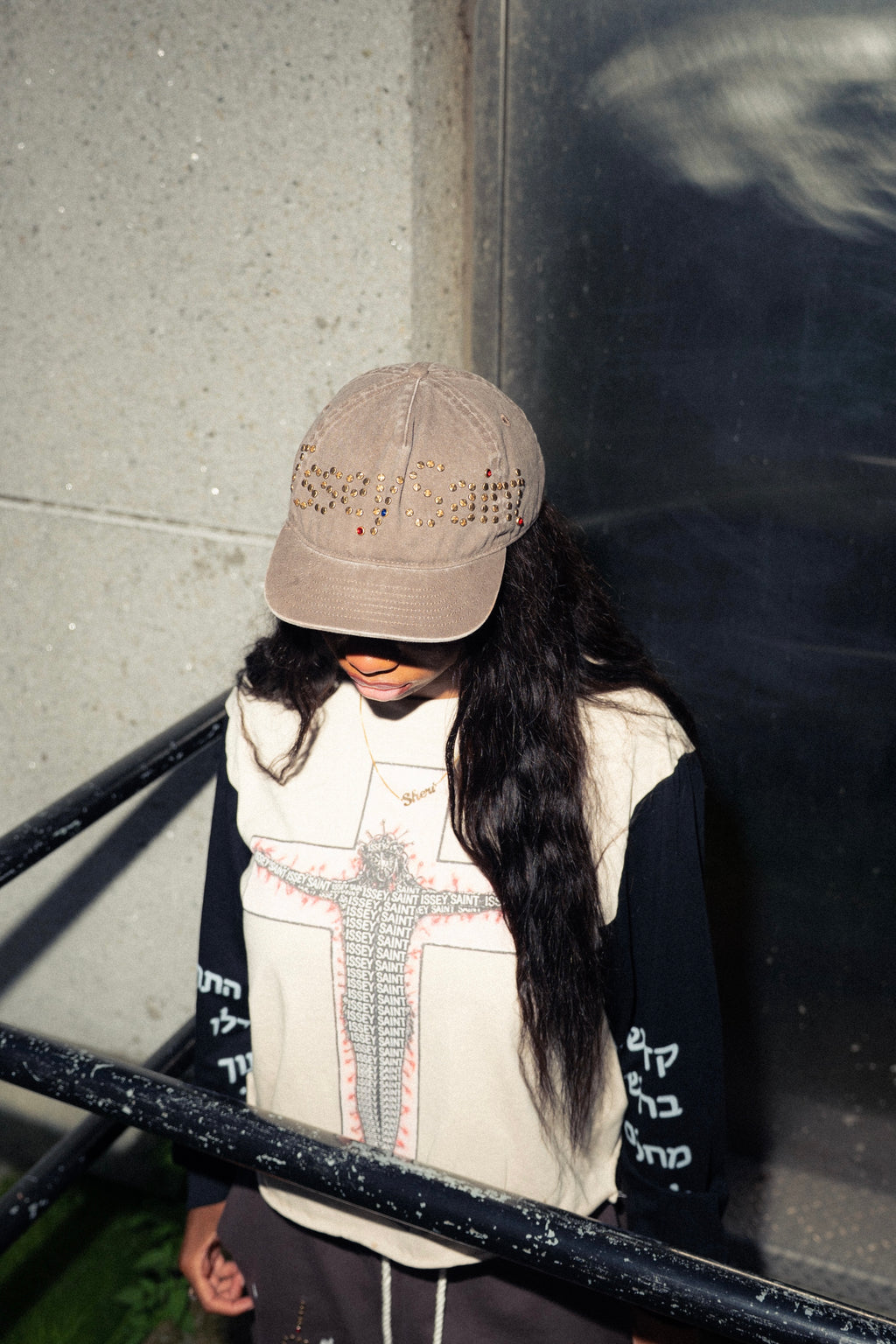 Issey Saint Studded logo hats